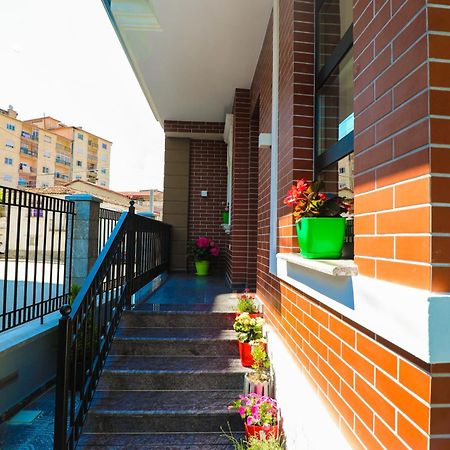Hotel Peroni Korce Buitenkant foto